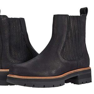 Clarks Orianna Top Chelsea Boots